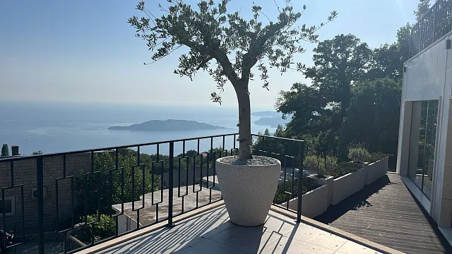 An Exclusive Collection of Two Panoramic Villas Budva — photo 6